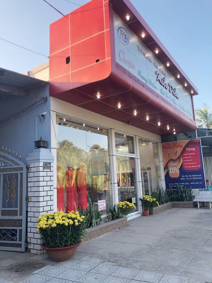 Đất mặt tiền Quốc lộ 60, Mỏ Cày Nam 573m² giá chỉ 4.2 tỷ - Đầu tư sinh lời!