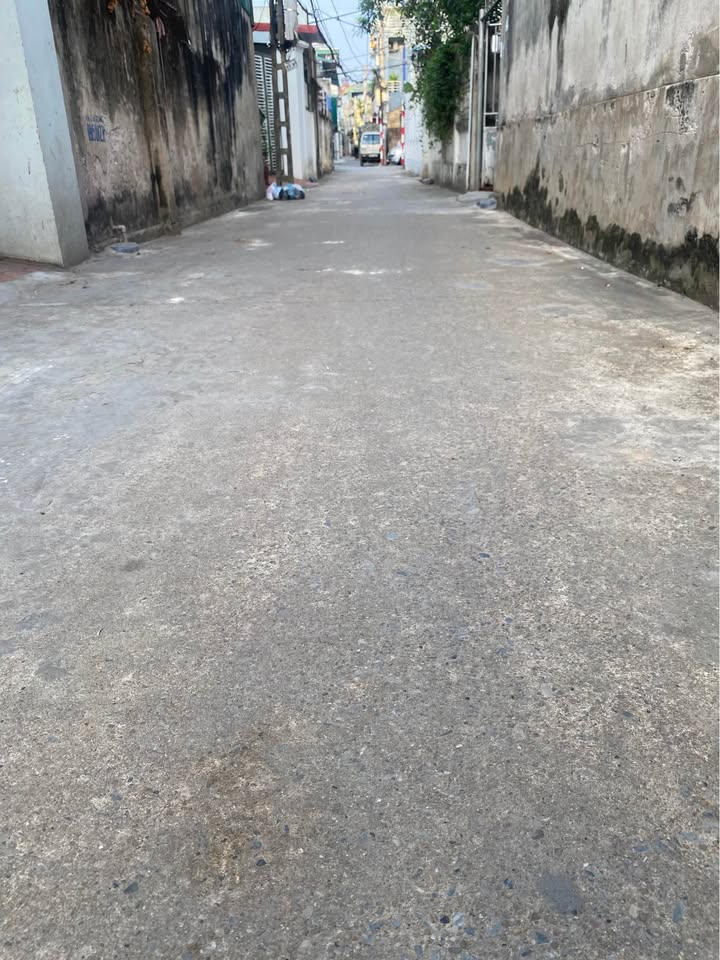 Nhà đất thôn Trung, Dương Hà 50m² giá 4 tỷ - Ô tô vào tận nhà!