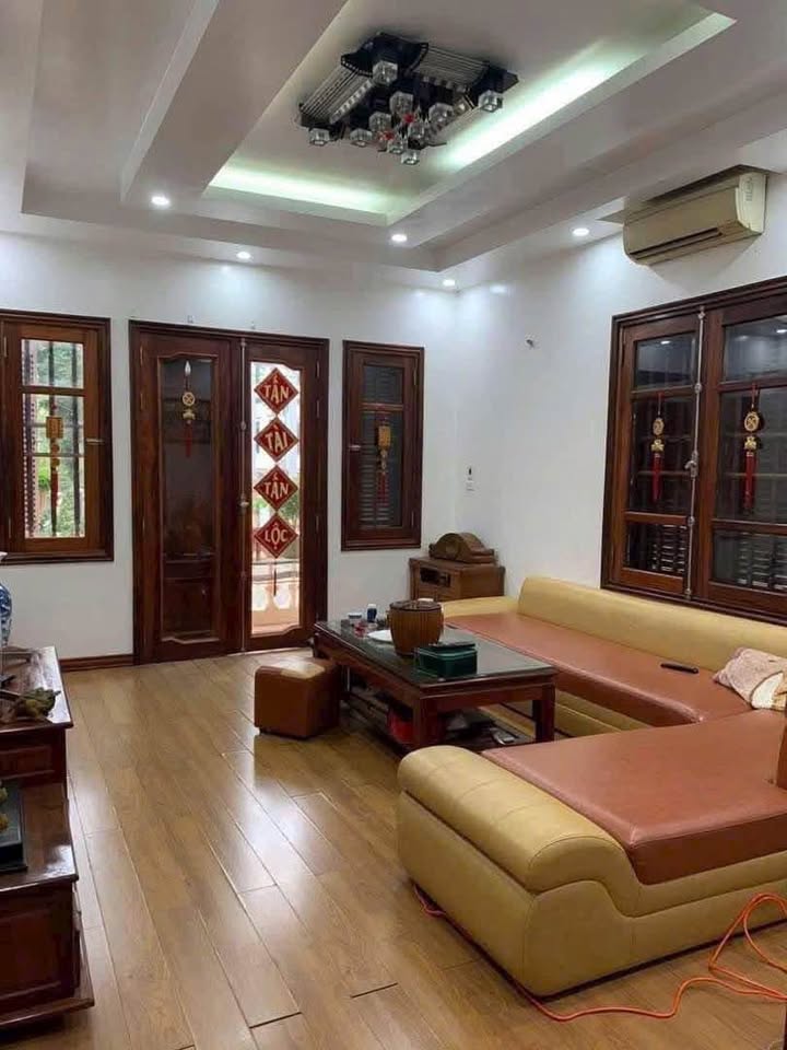 Nhà mặt phố Phạm Ngũ Lão, Hải Dương 60m² giá 6 tỷ - Lô góc thoáng mát, tiện ích đầy đủ!