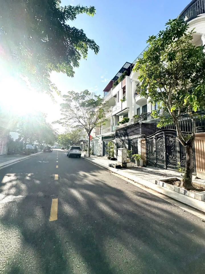 Đất nền Nha Trang 90m² giá 7 tỷ - Vị trí đẹp, cơ hội đầu tư sinh lời!