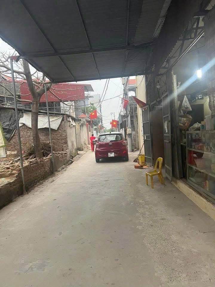 Lô đất Thượng Cốc 46m² giá 4x triệu/m² - Dễ xây dựng, vị trí an ninh!