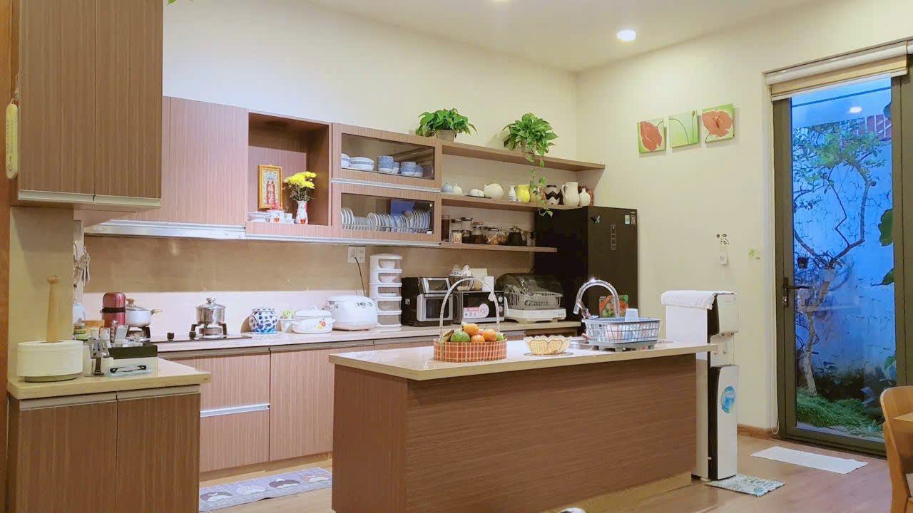 Bán Villa mặt tiền Nhựa Thông Thiên Học, P.2 Đà Lạt 170m² giá 16 tỷ - Không gian nghỉ dưỡng đẳng cấp!