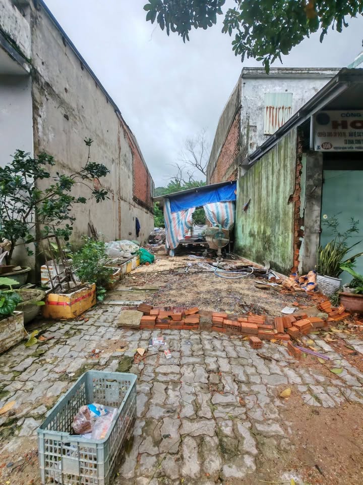 Đất Nguyễn Đăng Tuyển, Sơn Trà, 90m² giá 8 tỷ - Vị trí đắc địa gần biển!