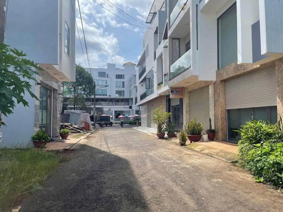 Đất nền khu TĐC Lý Tự Trọng 77m² giá 6.999 tỷ - Đầu tư sinh lời ngay!