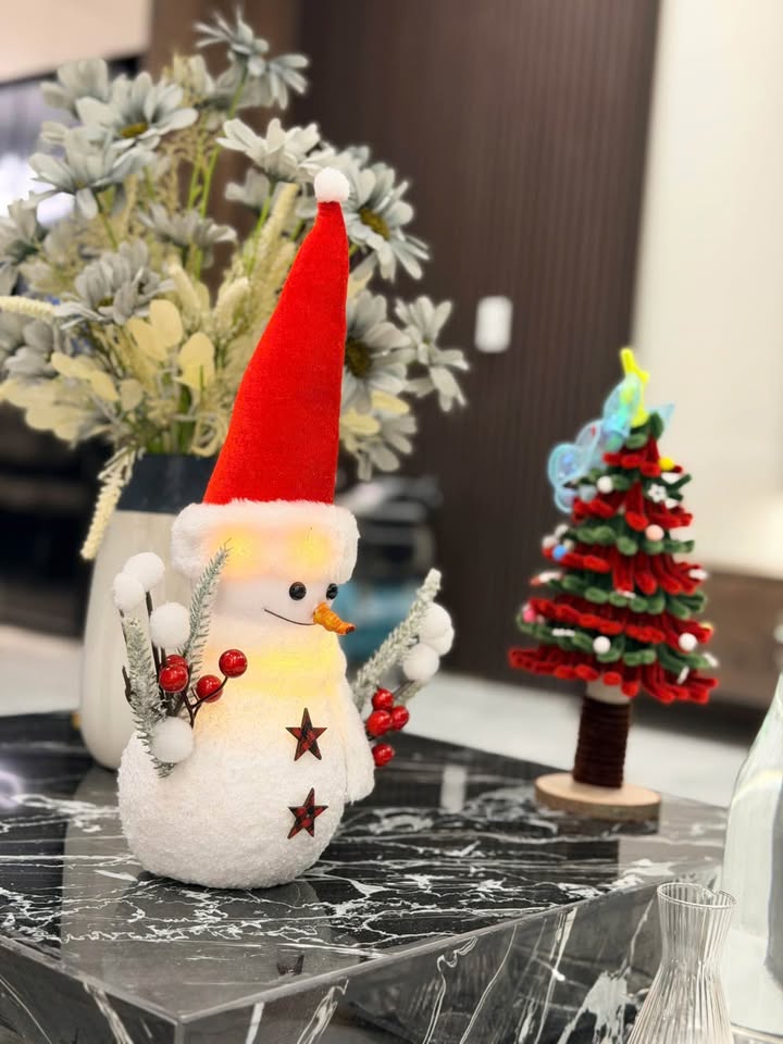 Nhà 3 tầng mặt tiền Hòa Xuân, Đà Nẵng 100m² giá 8 tỷ - Thiết kế hiện đại, vào ở ngay!