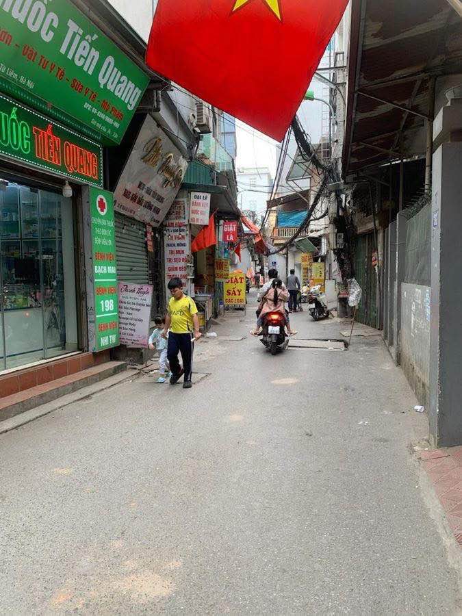 Nhà 5 tầng ngõ Phú Mỹ, 33m² giá 9.5 tỷ - Thiết kế hiện đại, sẵn sàng vào ở!