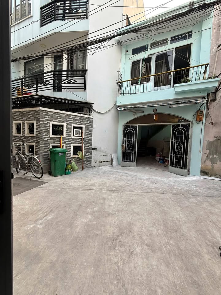 Nhà phố Hẻm 828 Trường Chinh 29m² giá 4 tỷ - Khu dân cư an ninh, yên tĩnh