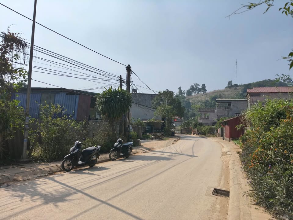 Đất nền mặt đường Thanh Liêm, Minh Bảo 1967m² giá 2.95 tỷ - Cơ hội đầu tư tuyệt vời!