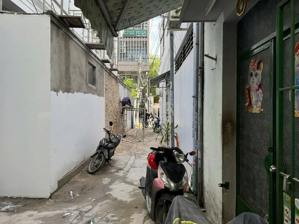 Nhà 2 mặt hẻm Lê Đại Hành 19m² giá 2.14 tỷ - Đầu tư sinh lời ổn định!