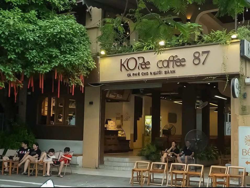 Mặt bằng kinh doanh cho thuê Đống Đa 360m² giá 75 triệu - Vị trí đắc địa, tiềm năng cao!