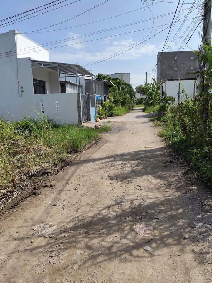 Nhà hẻm 293 Quang Trung, Rạch Giá 150m² giá 1.6 tỷ - Hẻm ô tô vào tận nhà!