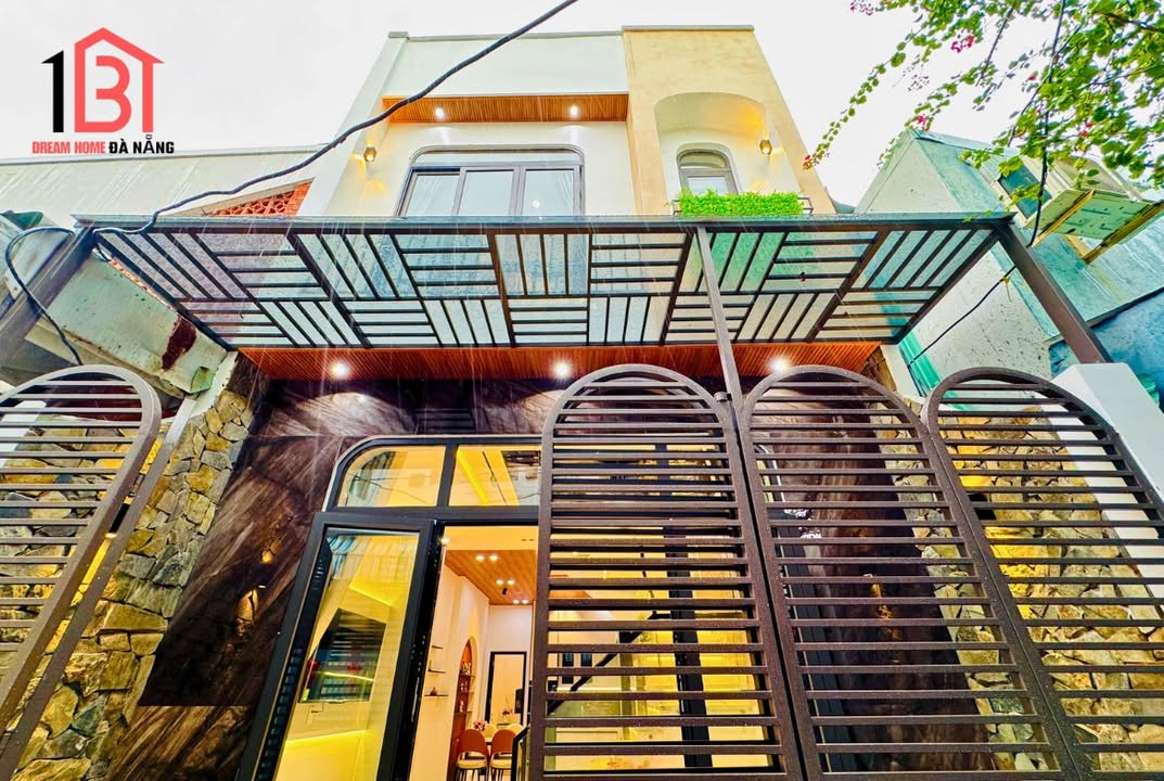 Nhà Đẹp Hải Châu Đà Nẵng 56m² giá 4.75 tỷ - Sẵn sàng vào ở ngay!