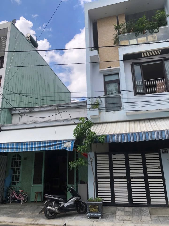 Nhà 3 tầng + Nhà C4 gác lửng tại Thanh Khê 80m² giá 6 tỷ - Đầu tư sinh lời ngay!