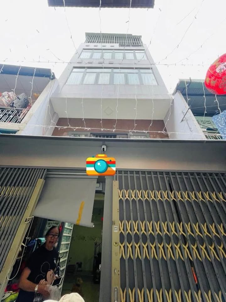 Nhà 5 tầng Phường 5, Tân Bình 170m² giá chỉ 6.5 tỷ - Sẵn sàng vào ở ngay!