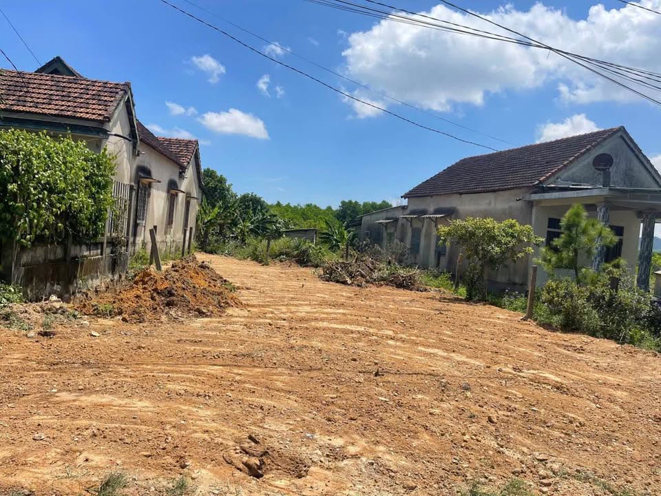 Đất ở Tôn Thất Sơn, Thủy Phương, 162m² chỉ 1.2 tỷ - Cơ hội đầu tư tuyệt vời!