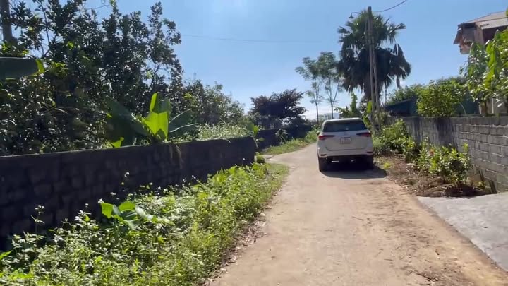 Đất nghỉ dưỡng Hưng Long, Yên Lập 800m² giá chỉ 700 triệu - View hồ siêu đẹp!