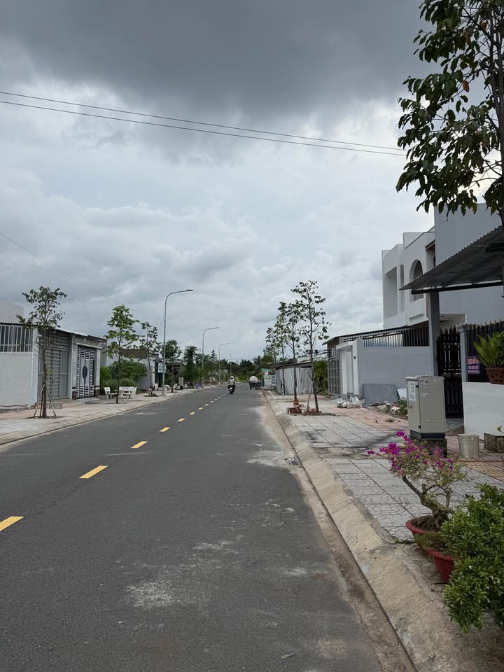 Bán đất nền 103m² đường số 13 KDC phường 4 Hậu Giang - Giá chỉ 750 triệu!