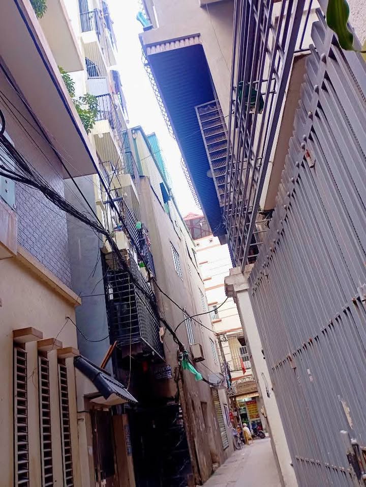 Nhà 8 tầng Phan Kế Bính, 95m² giá 24.9 tỷ - Đầu tư sinh lời 8%/năm!