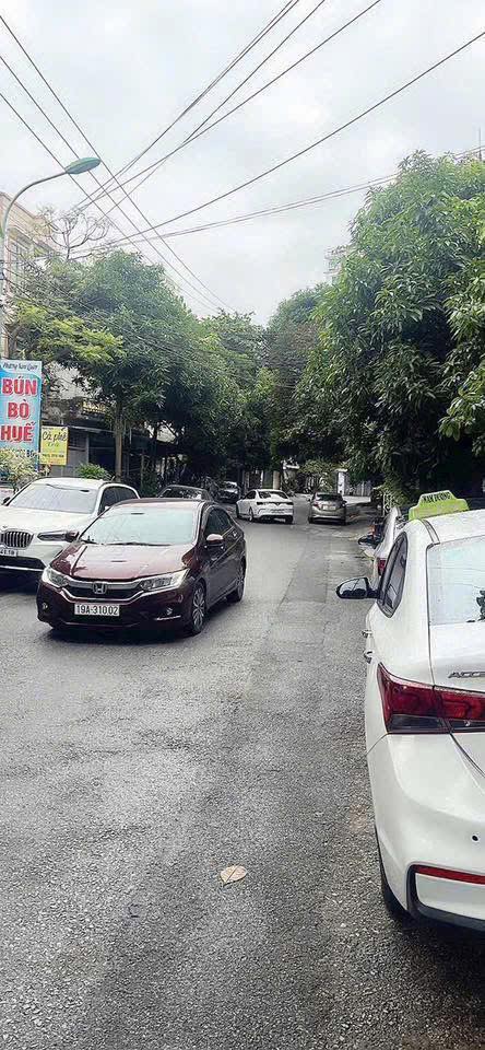 Đất đẹp chính chủ phố Đồi Cam, Việt Trì 81m² giá 3,8 tỷ - Kinh doanh thuận lợi!