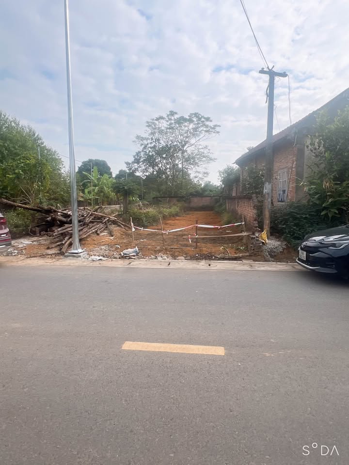 Đất nền tại khu 4 Thanh Đình, Việt Trì 150m² giá 2 tỷ - Kinh doanh thuận lợi!