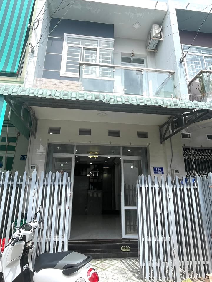 Nhà 2 tầng KDC Xẻo Chanh, Mỹ Phước 56m² giá 2.1 tỷ - Ngôi nhà hoàn hảo cho gia đình bạn!