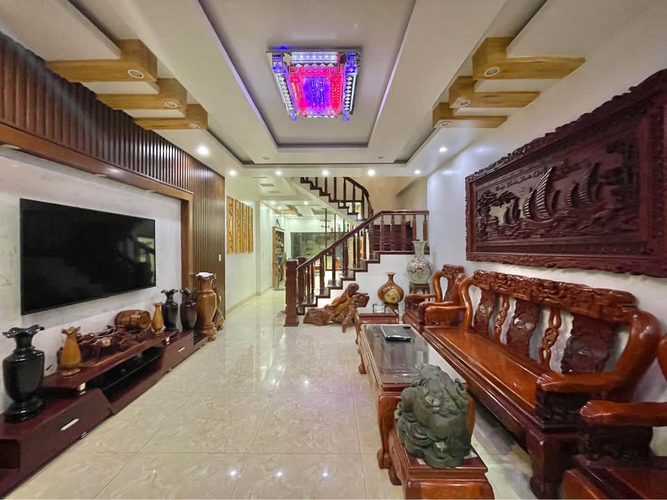 Nhà riêng 3 tầng tại Cát Bi, Hải An 100m² giá 4 tỷ - Sẵn sàng vào ở ngay!