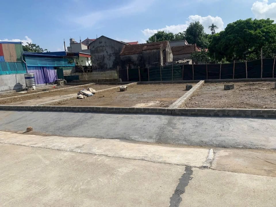 Đất thổ cư Hợp Tiến, Mỹ Đức, Hà Nội 80m² giá chỉ 1 tỷ - Cơ hội đầu tư hiếm có!