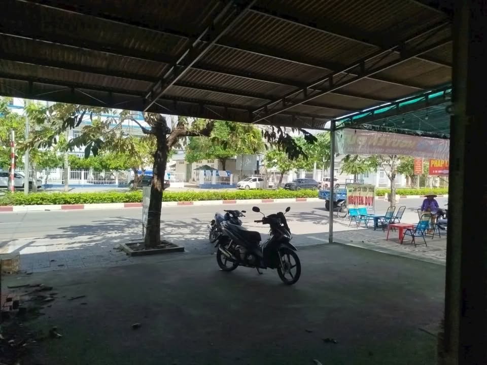 Đất mặt tiền Nguyễn Chí Thanh, Tân Biên, 50m² giá 4 tỷ - Vị trí kinh doanh lý tưởng!