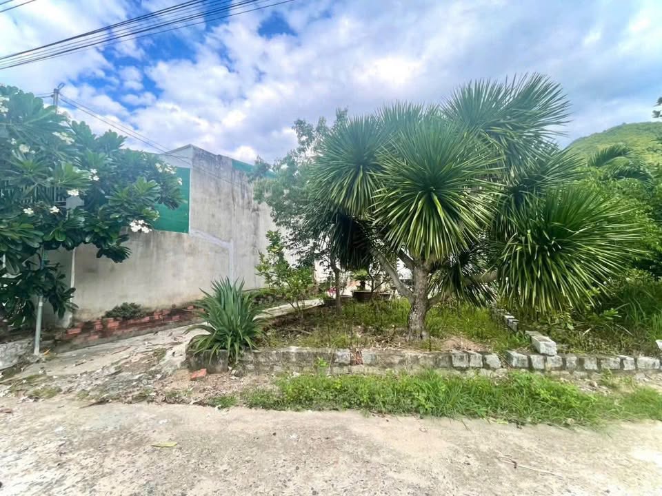 Đất nền Diên Khánh 178,7m² giá 1,35 tỷ - Bán gấp, đường ô tô thông!