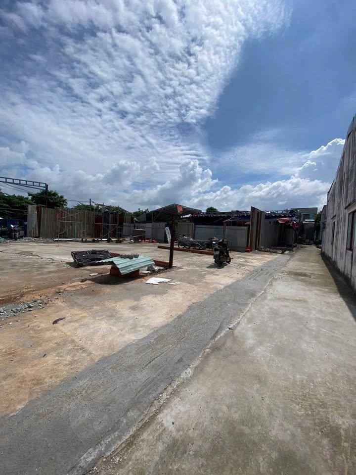 Đất nền Bà Điểm, Hóc Môn 110m² giá 4.5 tỷ - Sổ hồng riêng, thương lượng!