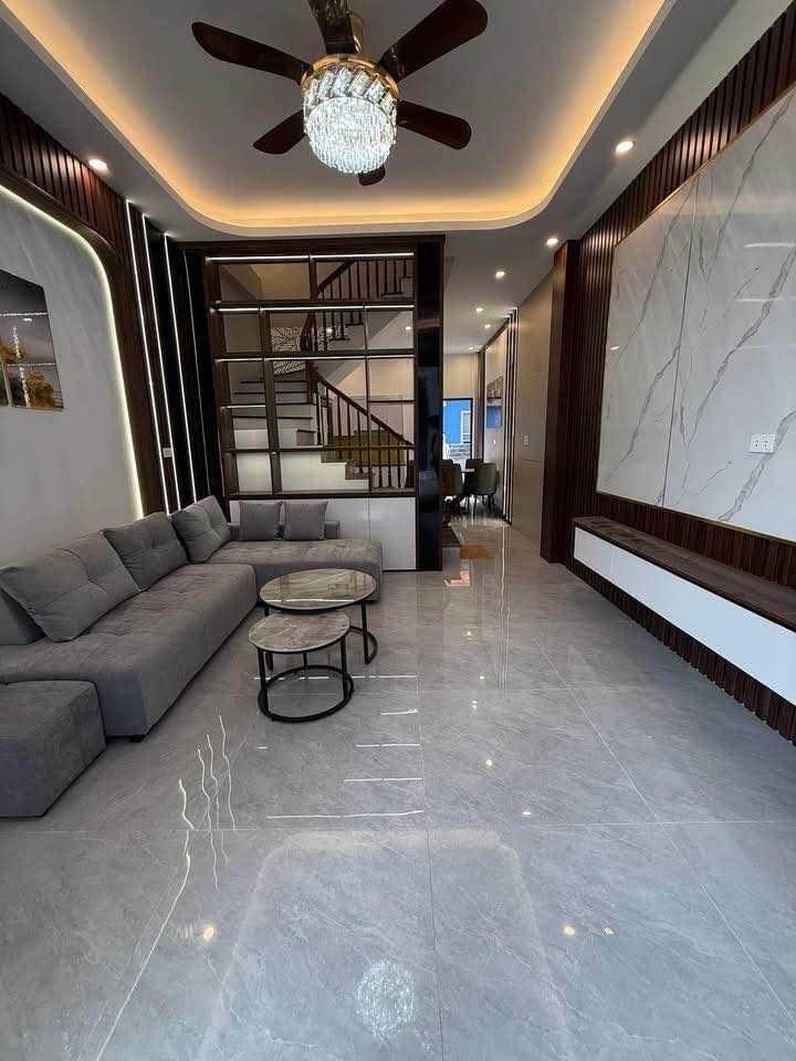 Nhà phố Trần Lãm Thái Bình 45m² giá 3.2 tỷ - Hướng Tây Bắc thoáng đãng!