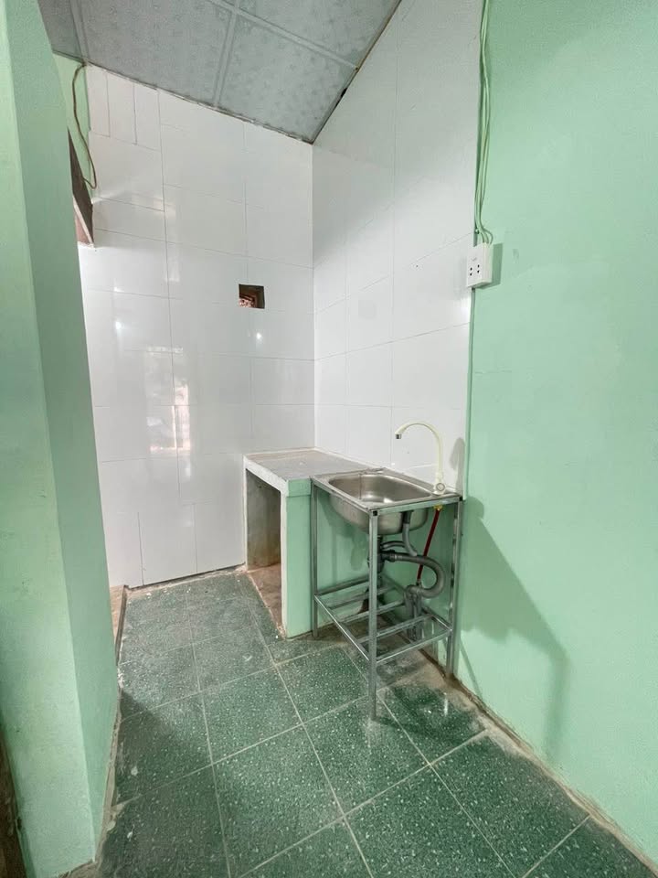 Phòng cho thuê tại Giếng Đáy, Hạ Long 20m² - An ninh tốt, giá chỉ 900k/tháng!