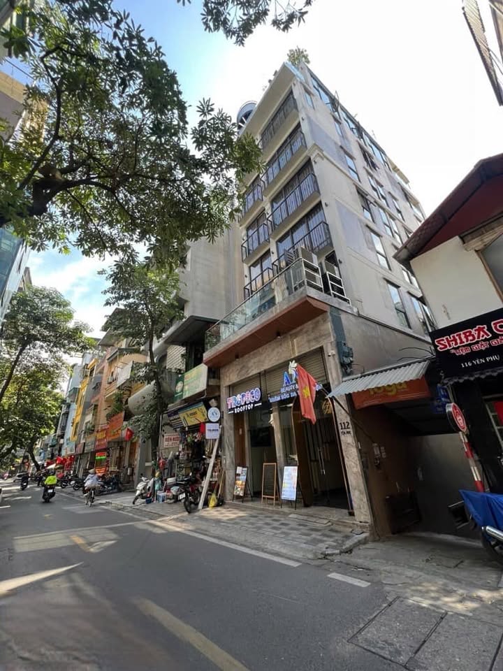Nhà 5 tầng Yên Phụ Tây Hồ 110m² giá 31 tỷ - Vị trí phong thủy tuyệt đẹp!