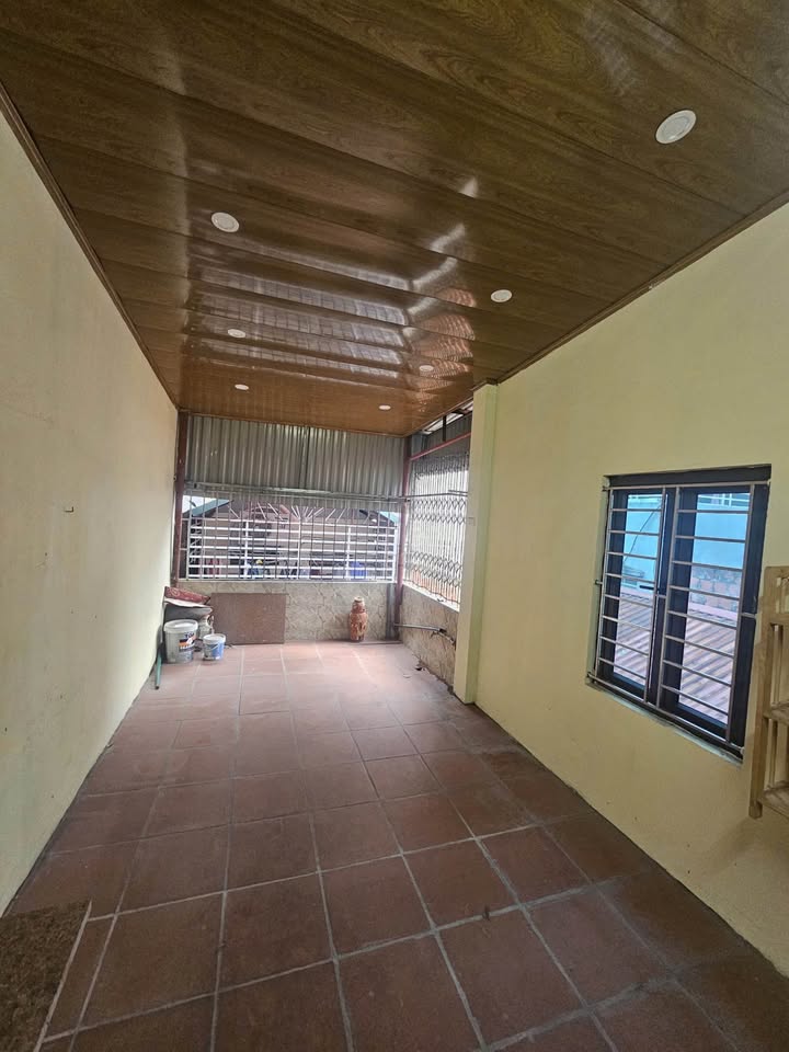 Bán nhà 4 tầng phố Trần Hưng Đạo 49m² - Gần Viện 108, chính chủ!