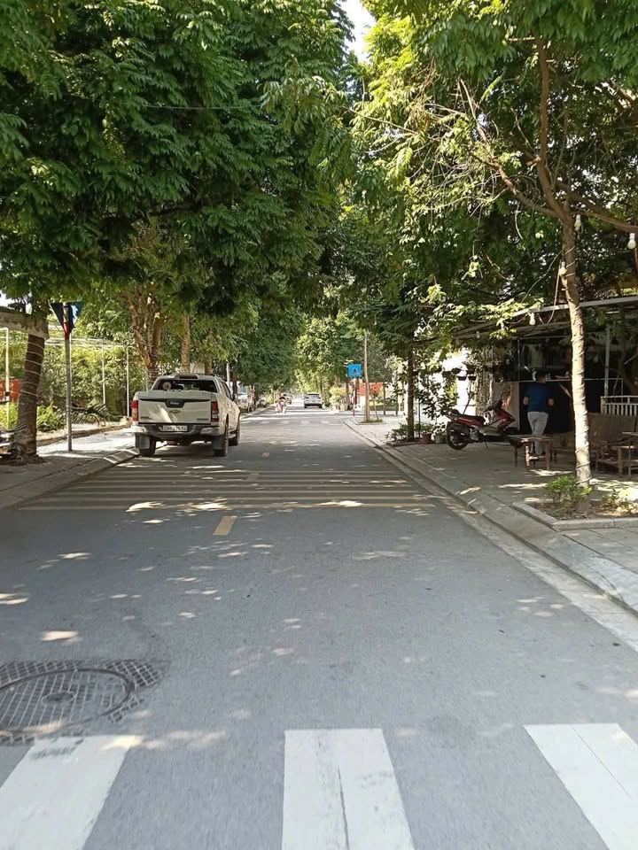 Đất nền Trạm Trôi, Hoài Đức 40m² giá 8.2 tỷ - Cơ hội đầu tư hiếm có!