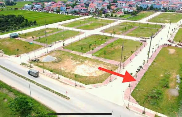 Đất đấu giá Bạch Đa Tiến Thắng 80.2m² giá 50 triệu - Hướng Đông Nam phong thủy vượng khí!