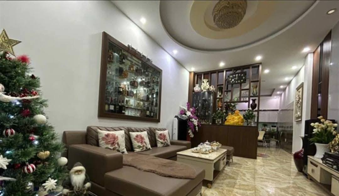 Nhà 4 tầng Đường Lạch Tray, Đằng Giang 52,9m² giá 5,5 tỷ - Sẵn sàng vào ở!