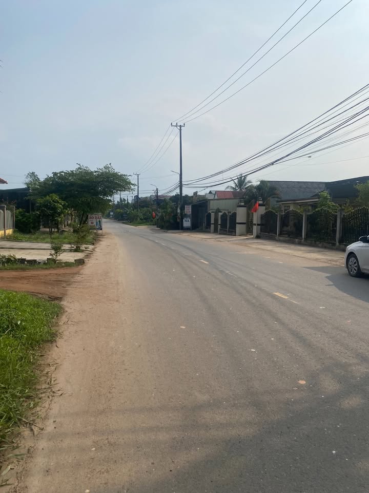 Lô đất mặt tiền Lê Lợi, Đồng Hới 396m² giá 2 tỷ - Cơ hội đầu tư hấp dẫn!