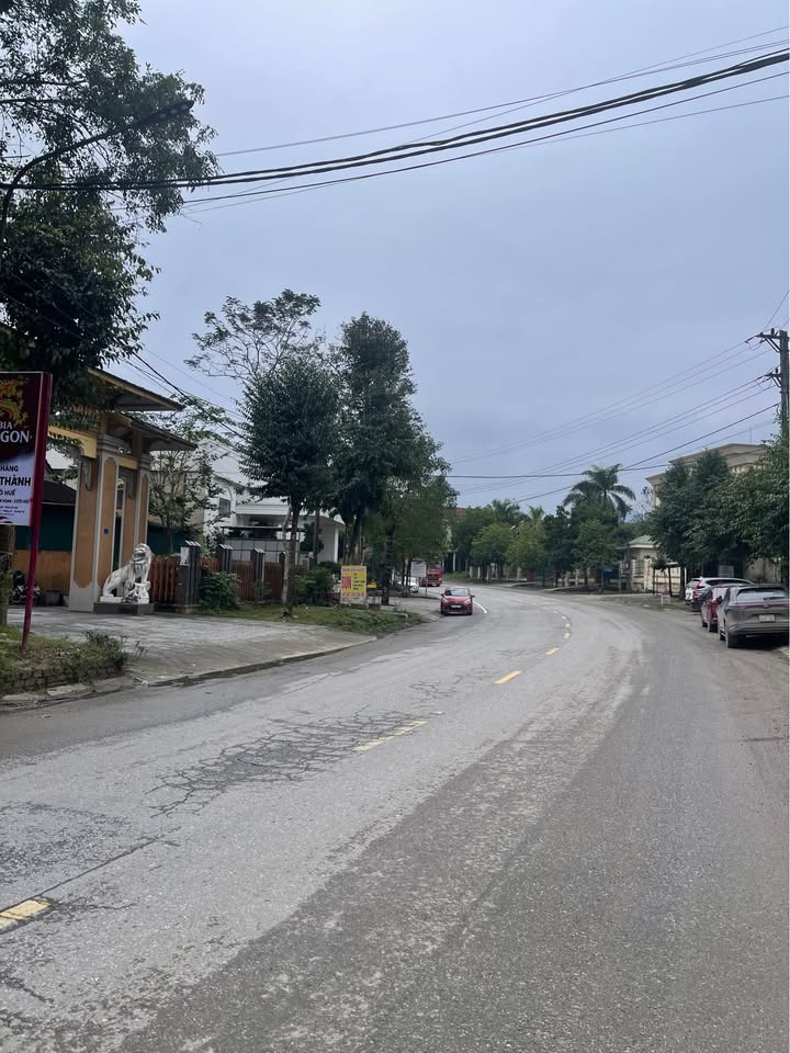 Đất mặt đường xuyên A Đồng Lê 375m² - Thích hợp mở xưởng hoặc gara ô tô!