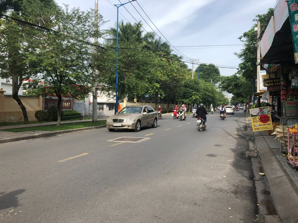 Nhà mặt tiền kinh doanh Nguyễn Thị Đặng 80m² giá 8 tỷ - Đầu tư sinh lời ngay!