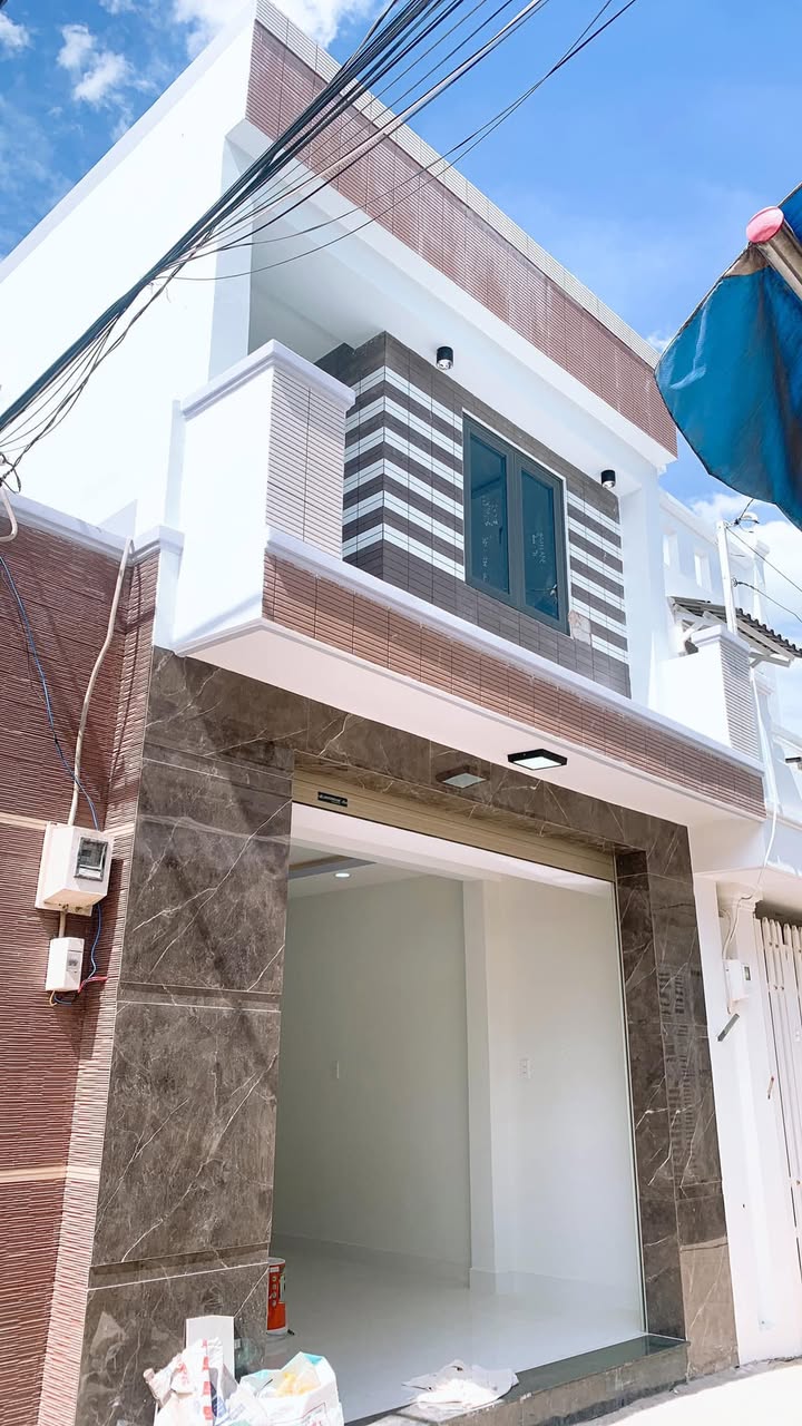 Nhà đẹp tại ấp Hưng Lân, xã Bà Điểm, Hóc Môn 37.1m² giá 1.88 tỷ - Đón xuân an lành!