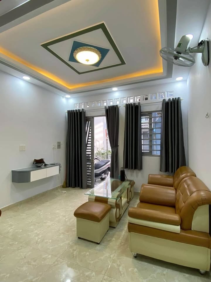 Nhà phố Đặng Văn Ngữ, Phú Nhuận 32m² giá 4.95 tỷ - Đón chào gia đình mới!