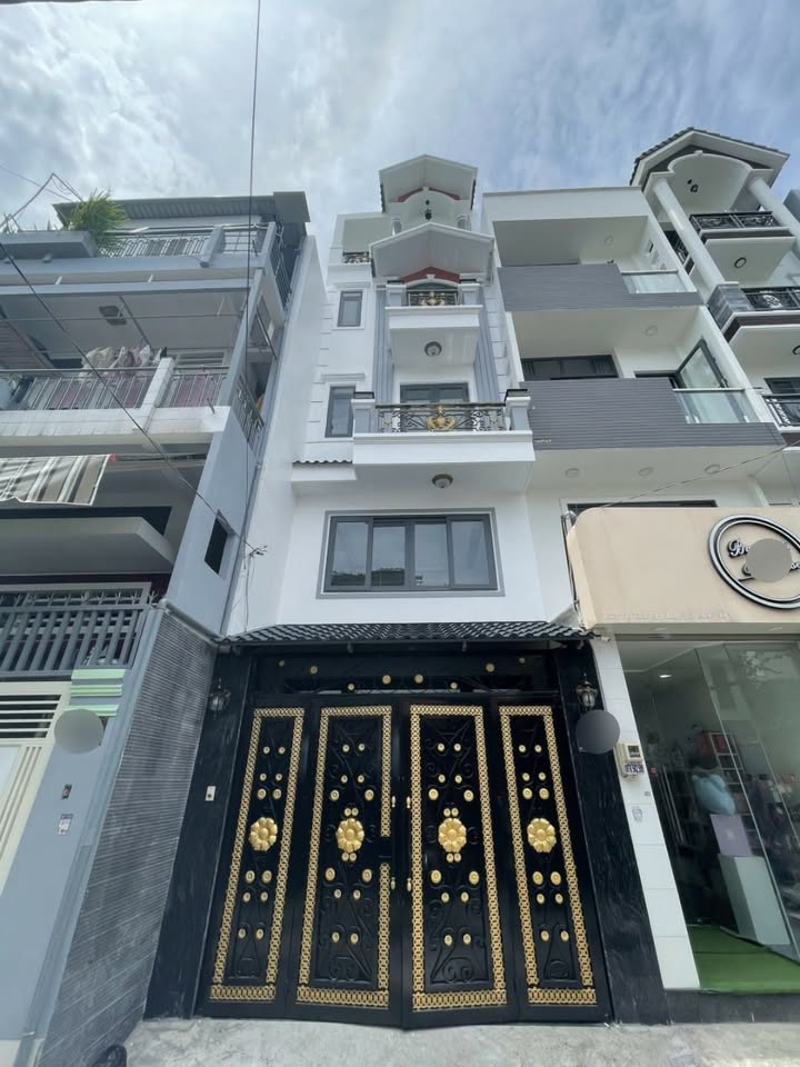 Nhà bán Gò Vấp 54m² giá 9.5 tỷ - Vị trí trung tâm đắc địa