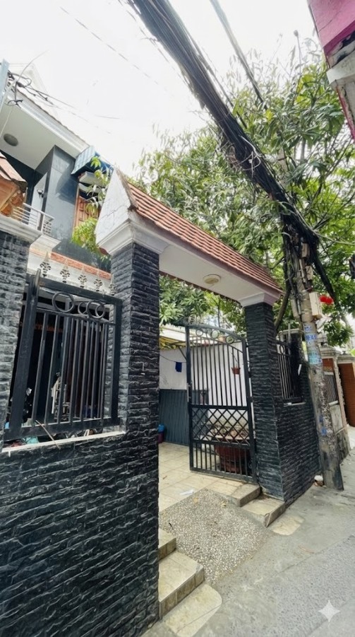 Nhà phố Hẻm 1247 Huỳnh Tấn Phát, Phú Thuận, Q7 - 122m² giá 7.5 tỷ - Sát mặt tiền, không quy hoạch!