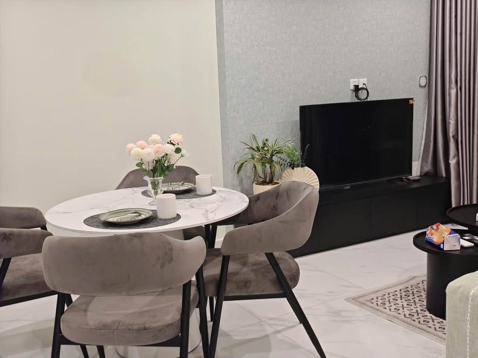 Căn hộ cho thuê Vinhomes Grand Park 1-3 Phòng Ngủ - Địa điểm lý tưởng cho kỳ nghỉ của bạn!