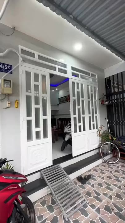 Nhà 1 lầu 36m² tại Bà Điểm, Hóc Môn - Giá chỉ 1.57 tỷ, gần trường học