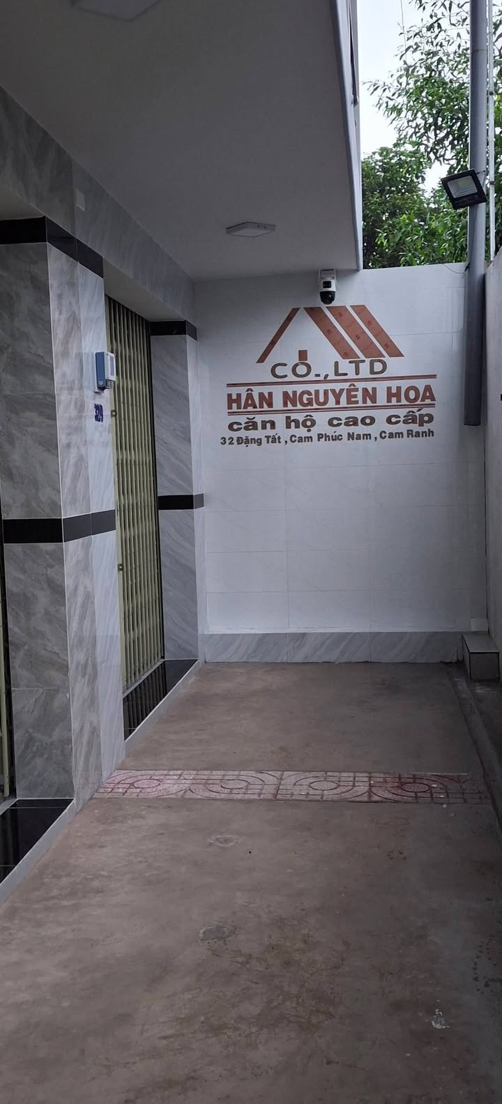 Nhà nguyên căn cho thuê tại 32 Đặng Tất, Cam Ranh - Nhà mới 100%, hợp đồng dài hạn