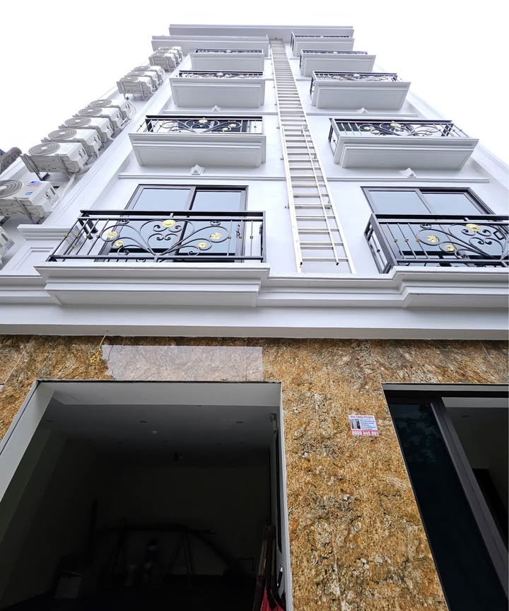 Nhà 6 tầng 75m² tại An Khánh giá 16 tỷ - Đầu tư sinh lời cao!