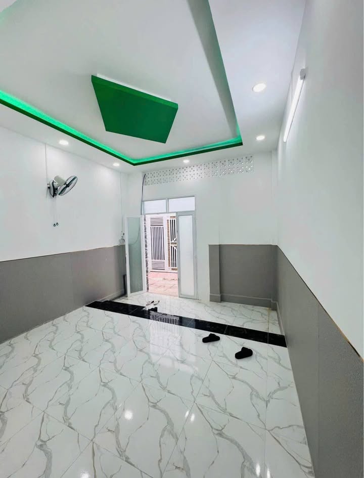 Nhà đẹp 40m² tại Vĩnh Thái giá chỉ 680 triệu - Sẵn sàng vào ở!