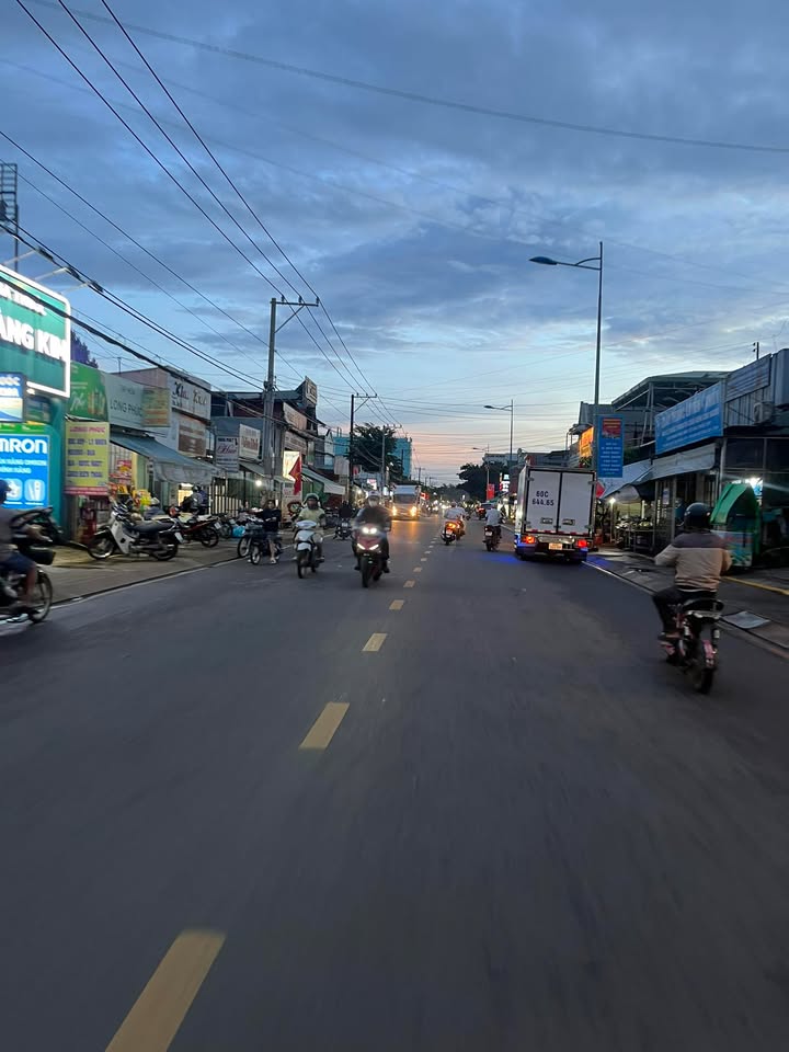 Nhà riêng tại chợ Bình Lộc 100m² giá 550 triệu - Sổ riêng thổ cư